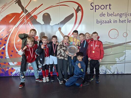 KDO JO11-1 overtuigend kampioen